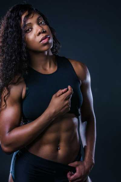 emilia_athletic_full-15-of-16